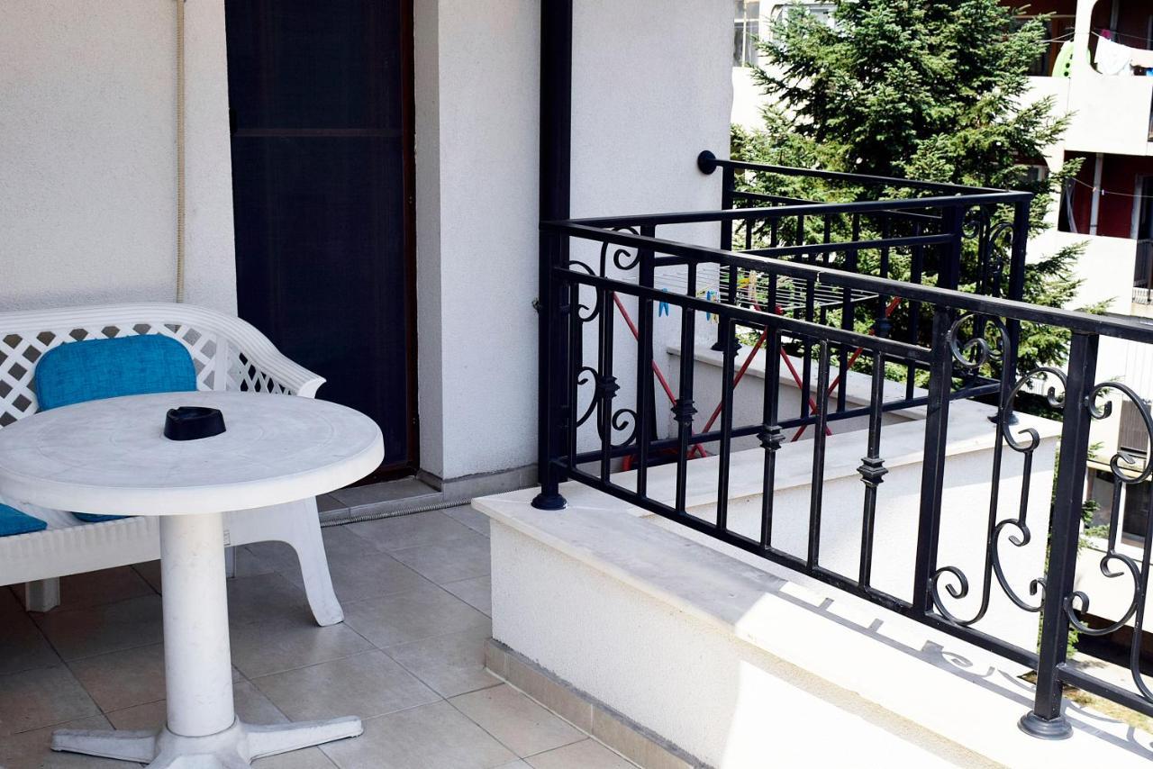 Flora Beach Apartaments Burgas by Eksteriør bilde