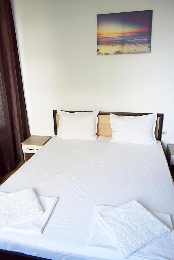 Flora Beach Apartaments Burgas by Eksteriør bilde