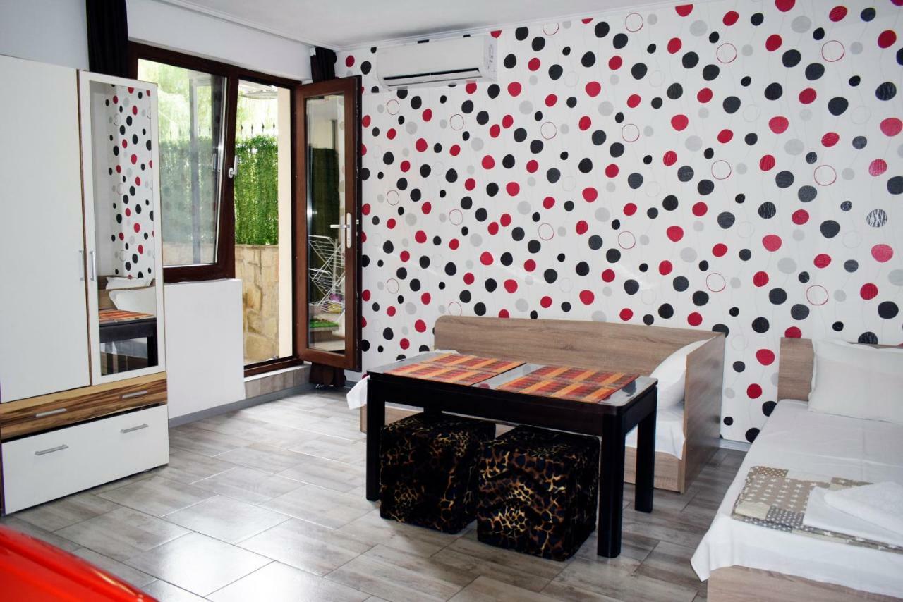 Flora Beach Apartaments Burgas by Eksteriør bilde